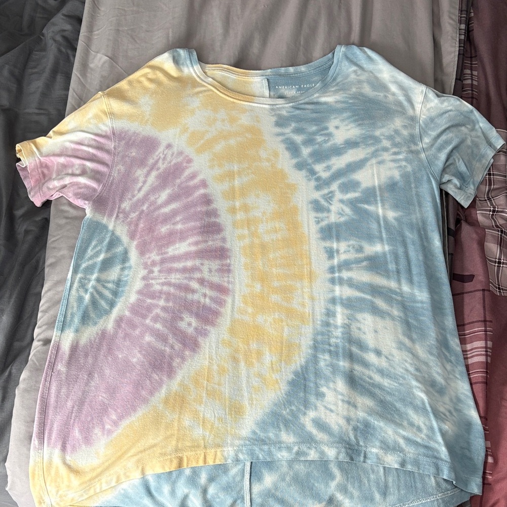 American Eagle Soft & Sexy Blue Tie-Dye Tee